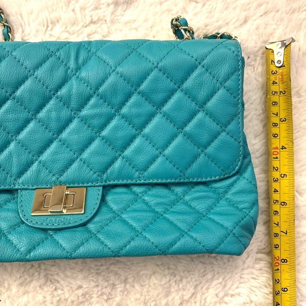 Leather Exterior Quilted Gold-Tone Turn Lock and Chain Shoulder Turquoise Bag - Picture 8 of 8